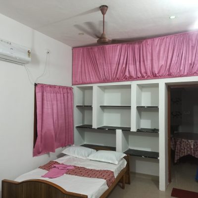 standard-ac-room